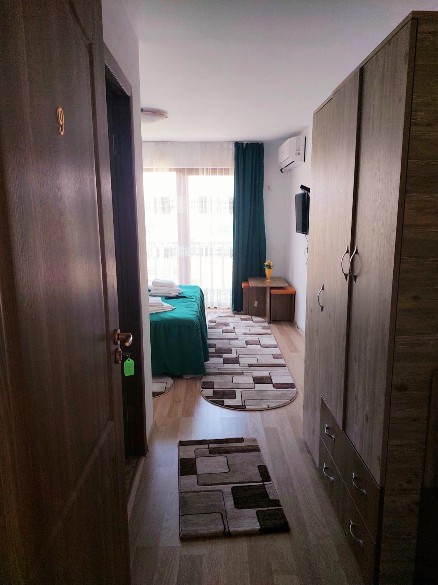 Pensiunea Paradiso Sarinasuf Esterno foto